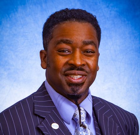 Desmond Denois Brown